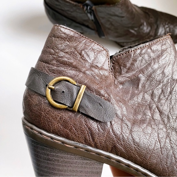 🍩 RIEKER DARK BROWN LEATHER SIDE BUCKLE CHUNKY HEEL BOOTIES! - Picture 7 of 15